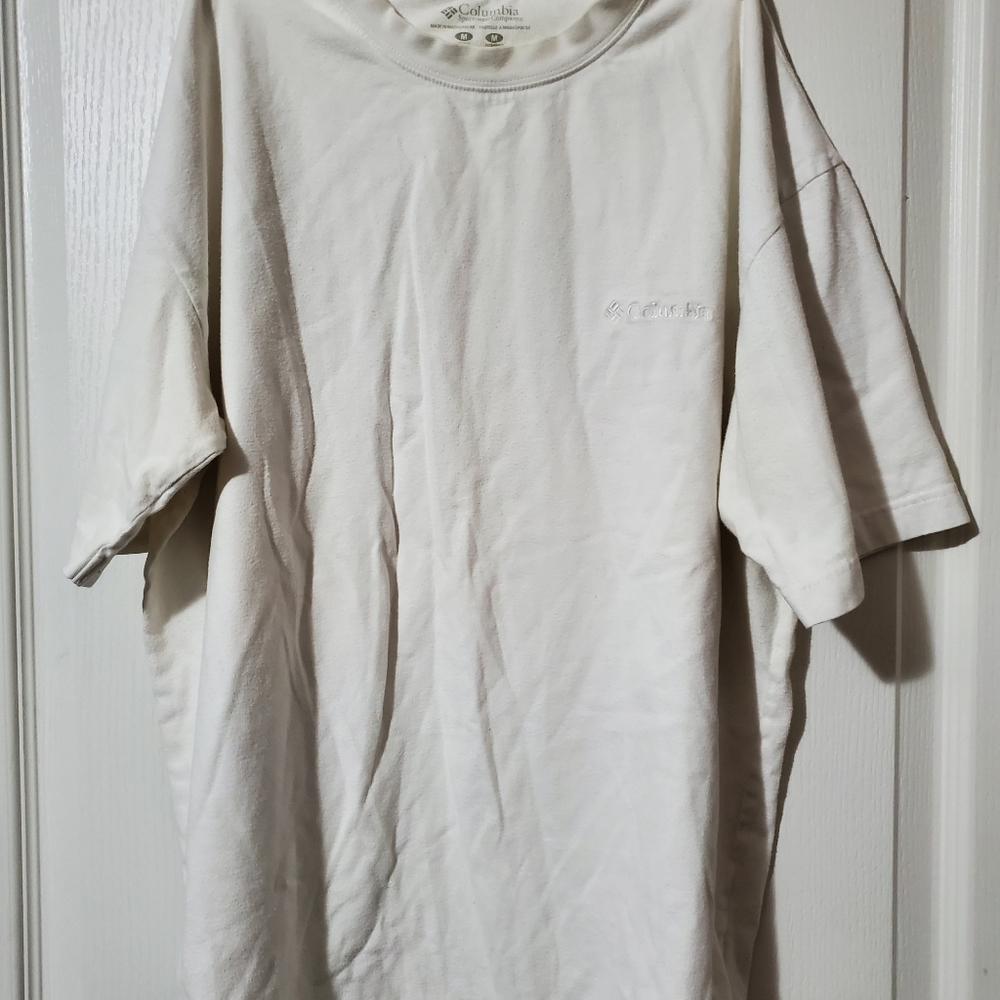Men's Columbia t-shirt